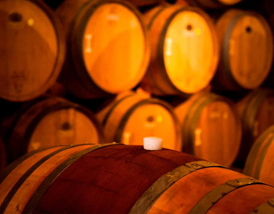 Las barricas de vino son la forma de almacenamiento tradicional por excelencia